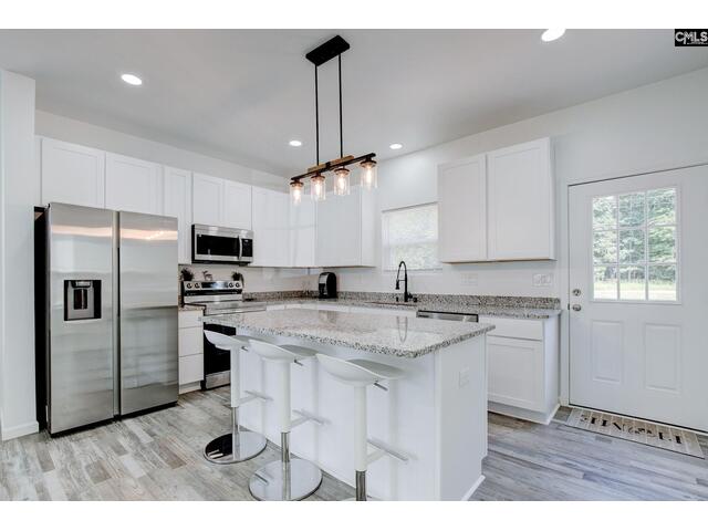 Photo of 110 Lakeside Drive