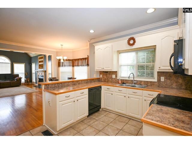 Photo of 1171 Medfield Road