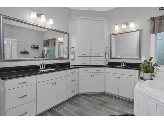 Photo of 2411 Old Lexington Highway