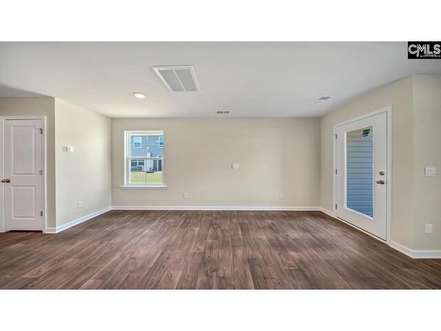 Photo of 126B Willow Creek Boulevard Photo of 126B Willow Creek Boulevard