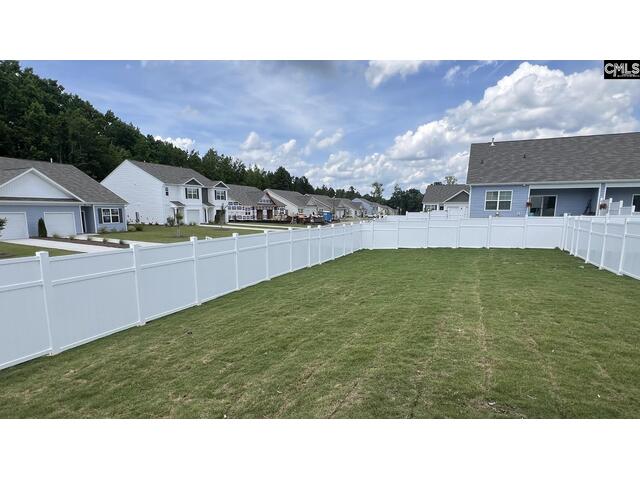 Photo of 126B Willow Creek Boulevard Photo of 126B Willow Creek Boulevard