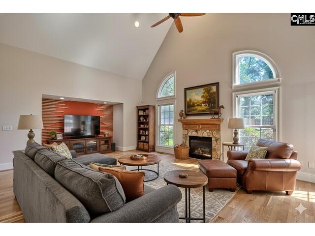 Photo of 279 Canterwood Road