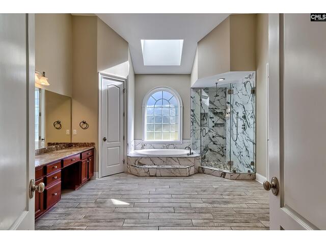 Photo of 279 Canterwood Road