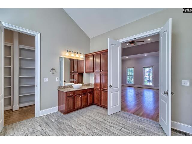 Photo of 279 Canterwood Road