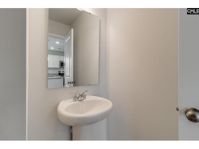 Photo of 109 Travers Lane Photo of 109 Travers Lane