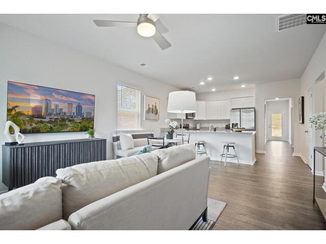 Photo of 427 Lady Liberty Way