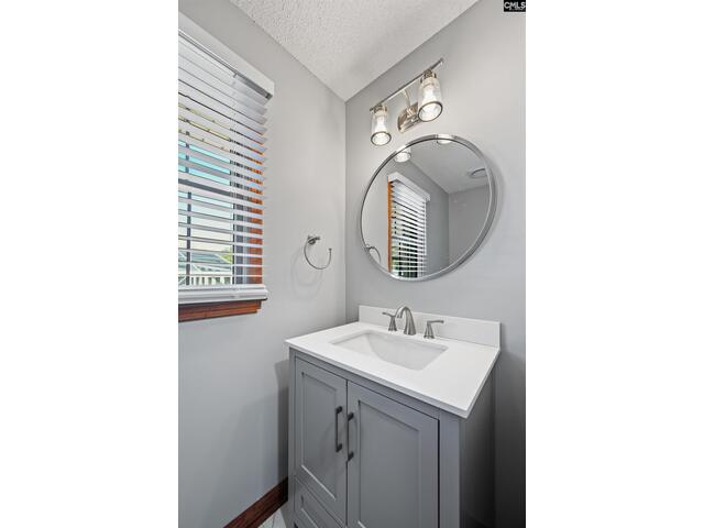 Photo of 916 Calks Ferry Road