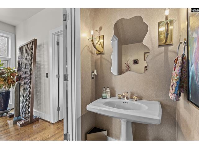 Photo of 368 Frick Court