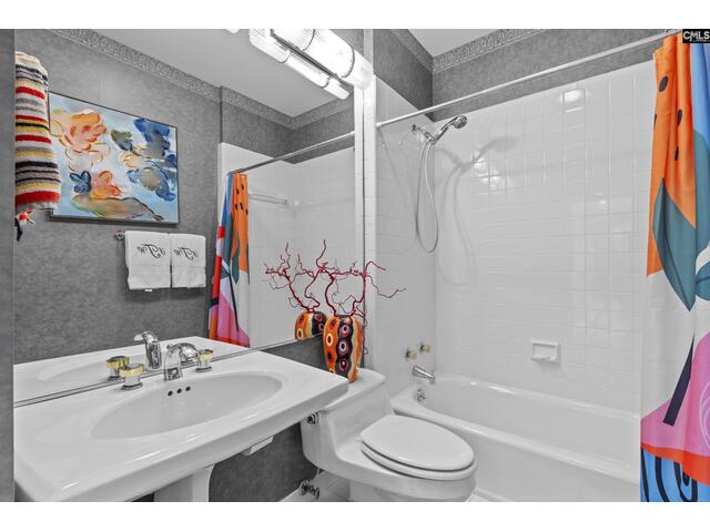 Photo of 368 Frick Court