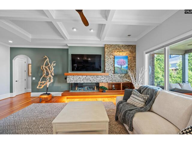 Photo of 252 Waters Edge Drive