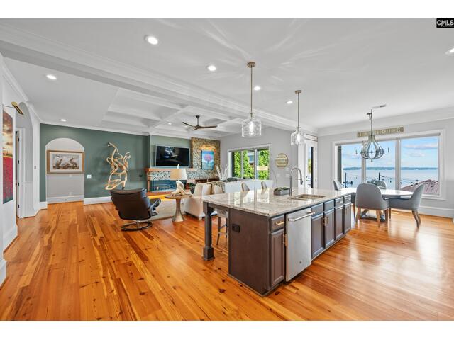 Photo of 252 Waters Edge Drive