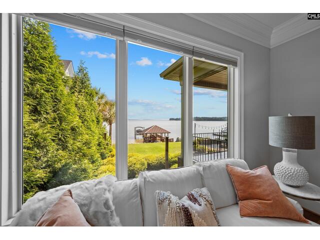 Photo of 252 Waters Edge Drive