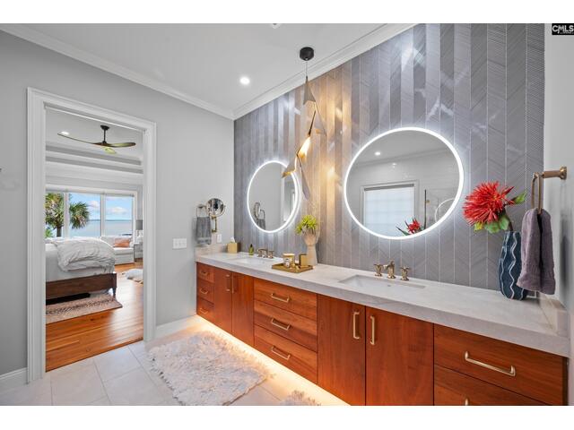 Photo of 252 Waters Edge Drive