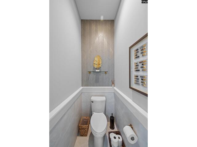 Photo of 252 Waters Edge Drive