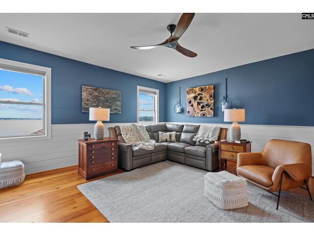 Photo of 252 Waters Edge Drive