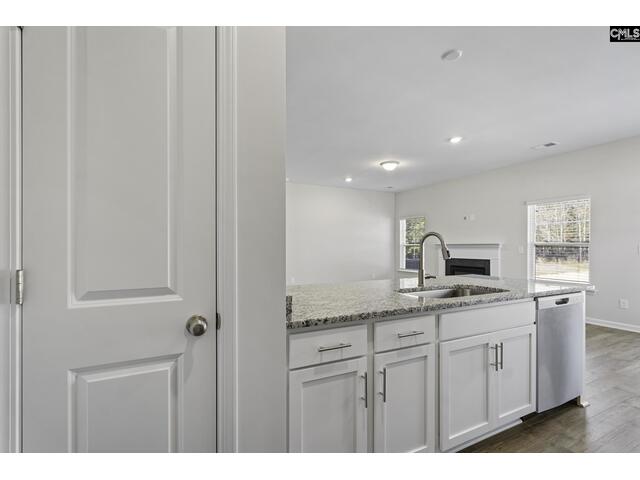 Photo of 119 Middlesex Court