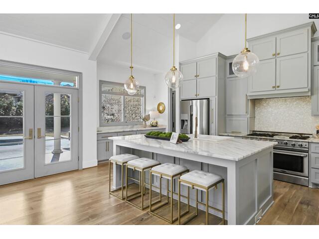 Photo of 5232 Lakeshore Drive