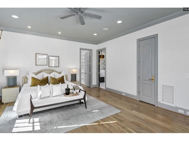 Photo of 5232 Lakeshore Drive