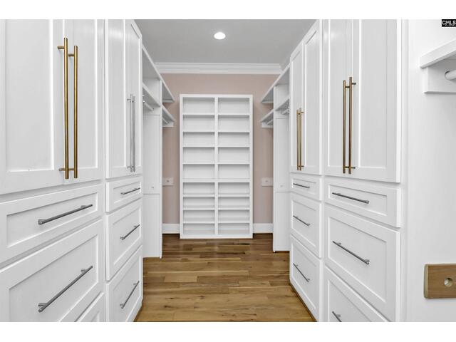 Photo of 5232 Lakeshore Drive