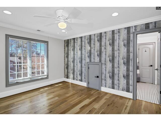 Photo of 5232 Lakeshore Drive