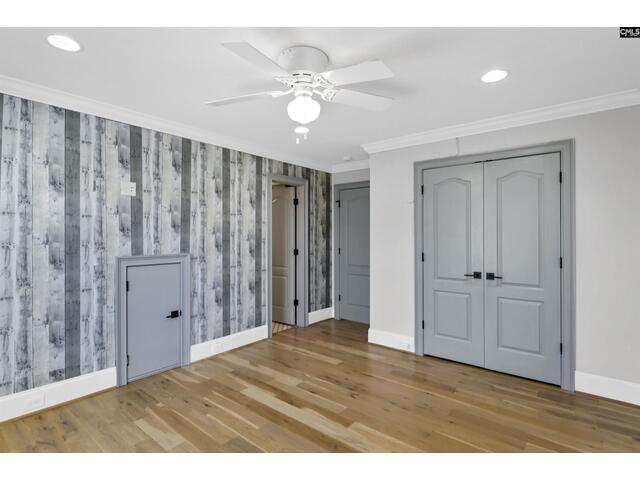 Photo of 5232 Lakeshore Drive