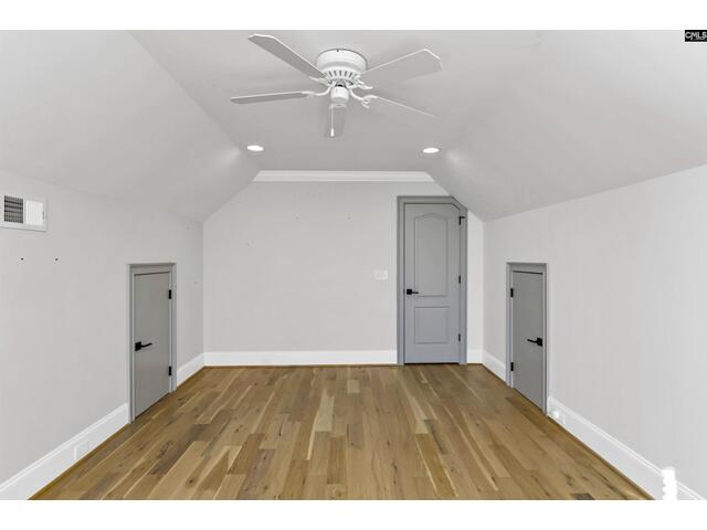 Photo of 5232 Lakeshore Drive