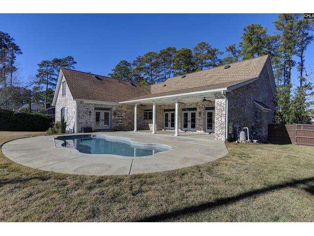 Photo of 5232 Lakeshore Drive