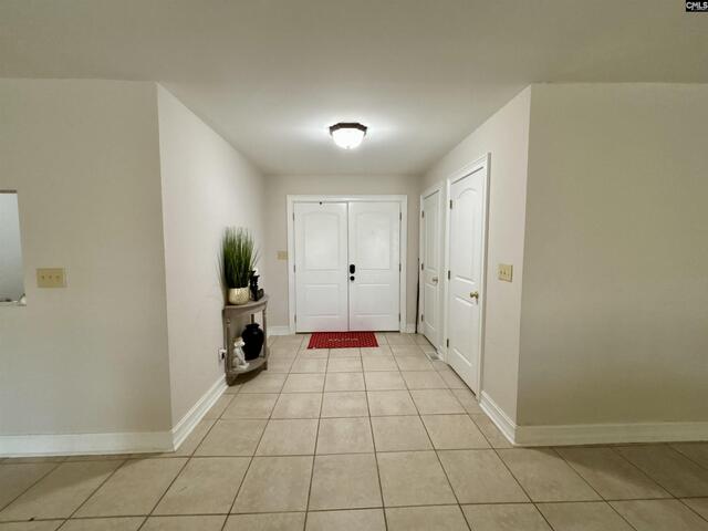 Photo of 330 Canada Drive