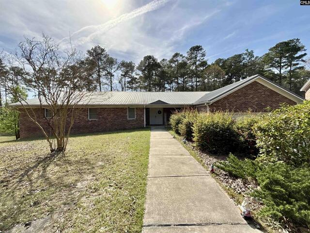 Photo of 330 Canada Drive