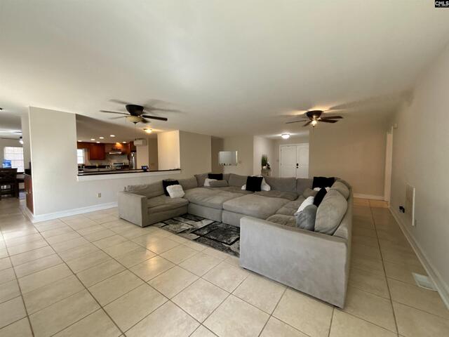 Photo of 330 Canada Drive