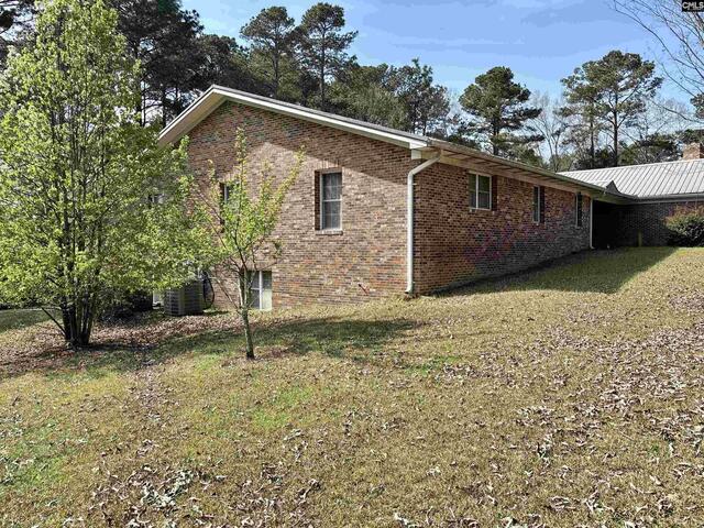 Photo of 330 Canada Drive