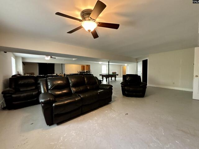 Photo of 330 Canada Drive