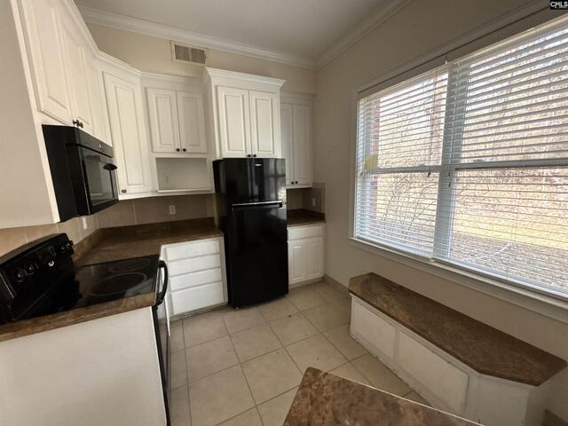 Photo of 330 Canada Drive