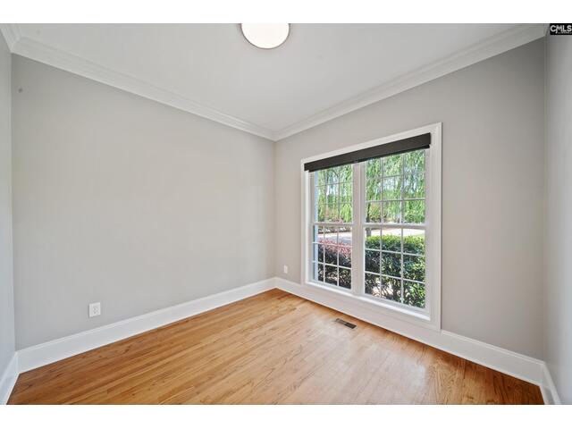 Photo of 154 Manning Drive Photo of 154 Manning Drive