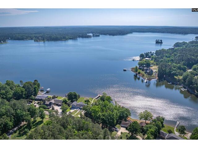Photo of 2022 Lake Road