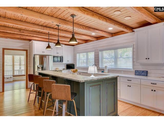 Photo of 518 Pioneer Shores Road