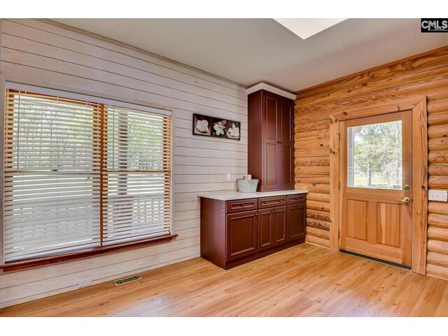 Photo of 518 Pioneer Shores Road