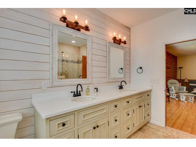 Photo of 518 Pioneer Shores Road