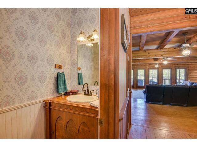 Photo of 518 Pioneer Shores Road