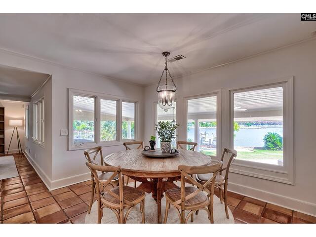 Photo of 1909 Marina Road