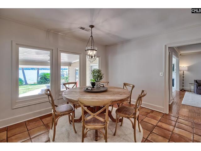 Photo of 1909 Marina Road