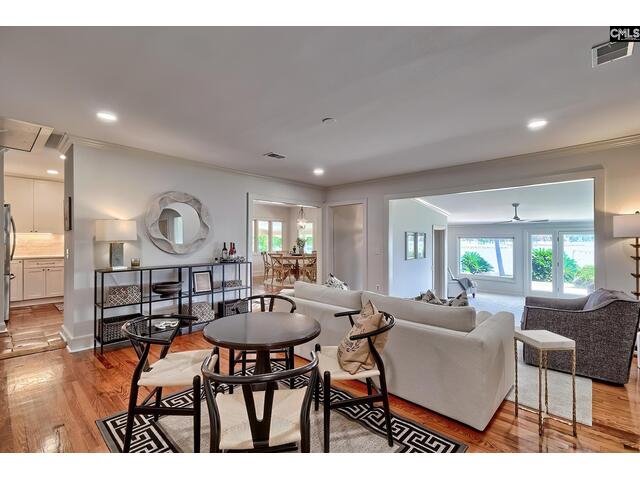 Photo of 1909 Marina Road