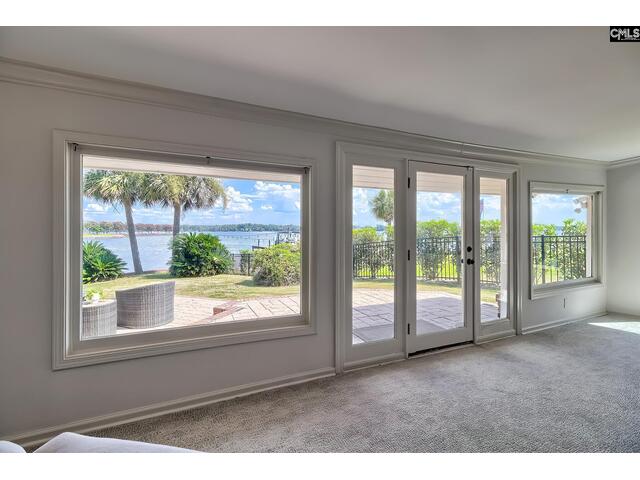 Photo of 1909 Marina Road