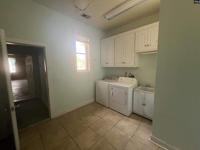 Photo of 2863 Bowen Street