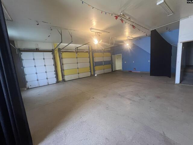 Photo of 2863 Bowen Street