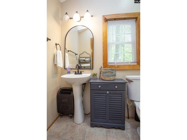 Photo of 2207 White Oak Lane