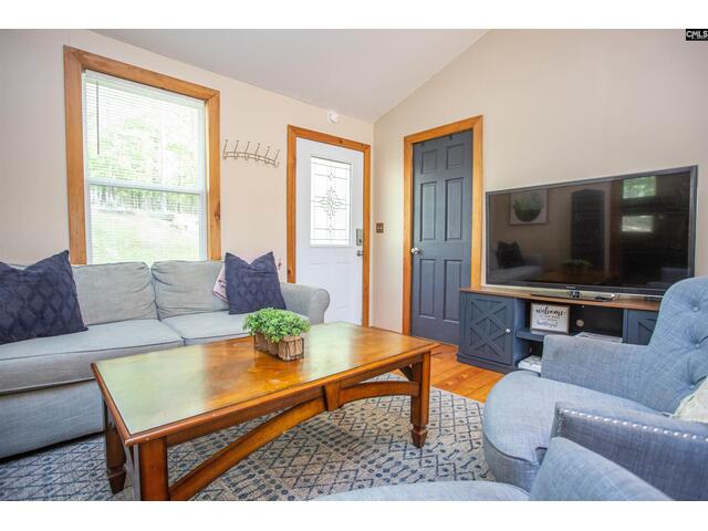 Photo of 2207 White Oak Lane
