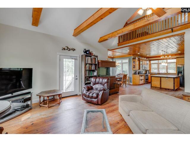 Photo Of 80 Hound Hollow Road Photo of 80 hound hollow road