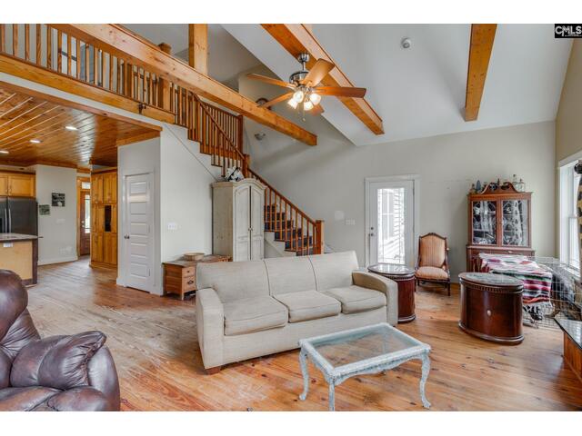Photo Of 80 Hound Hollow Road Photo of 80 hound hollow road
