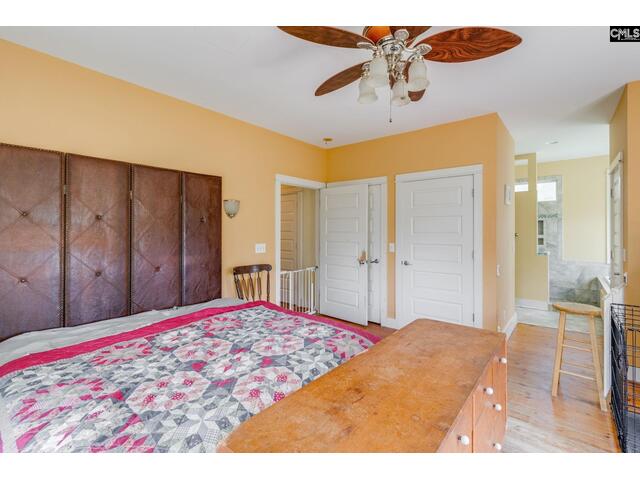 Photo Of 80 Hound Hollow Road Photo of 80 hound hollow road